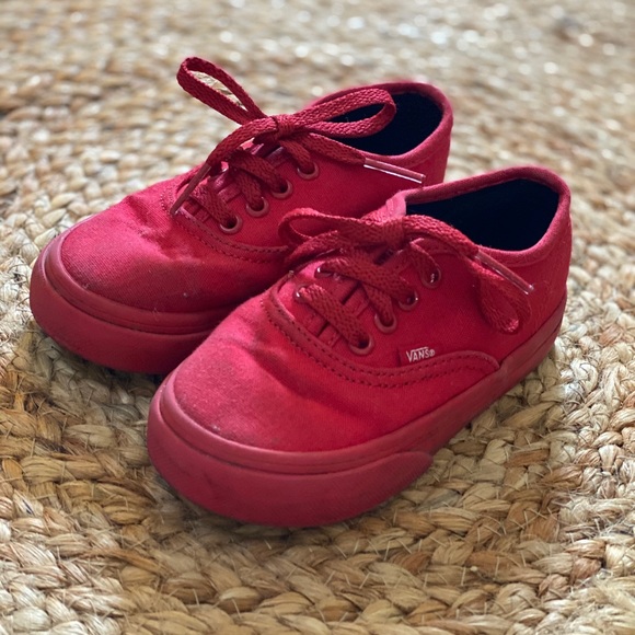 vans red monochrome
